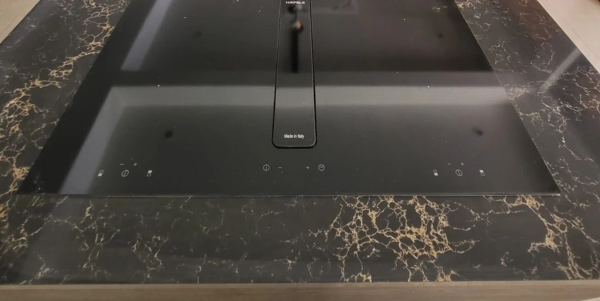 Stone worktop · project photograph